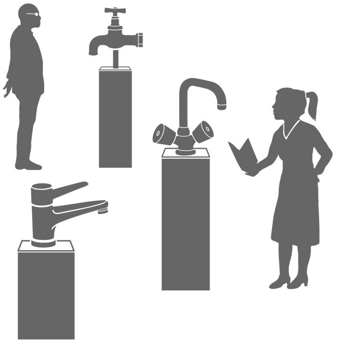 Deux personnes visitent une exposition de robinets